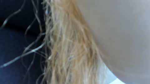 Emily online show from 04.18.26