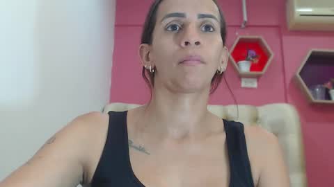 Snapshot of amber_moore chatting on 10.04.25 Amber Moore online show from 10.04.25