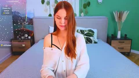 Snapshot of amber_rogerss chatting on 02.06.26 Amber online show from 02.06.26