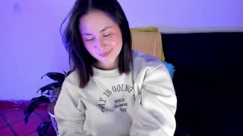 Snapshot of amber_rosewood_ chatting on 05.26.26 Vivi online show from 05.26.26