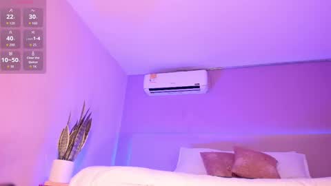 Amber Collins online show from 09.12.25