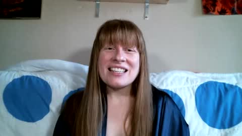 Snapshot of amberglo chatting on 04.26.26 Amberglo Anderson online show from 04.26.26