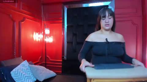 Amber Hanks online show from 06.15.26