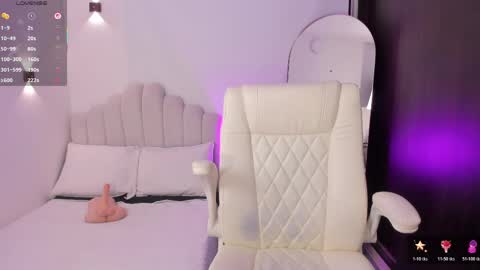 Snapshot of amberlewis_ chatting on 05.31.26 Amber online show from 05.31.26