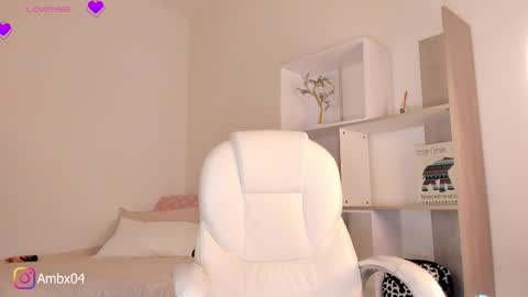 Amber online show from 10.14.25