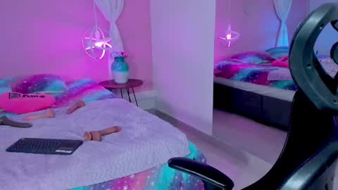 Amber online show from 01.10.25