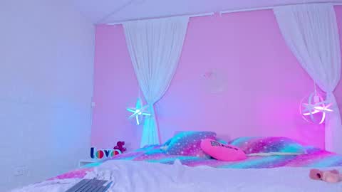 Amber online show from 01.15.25