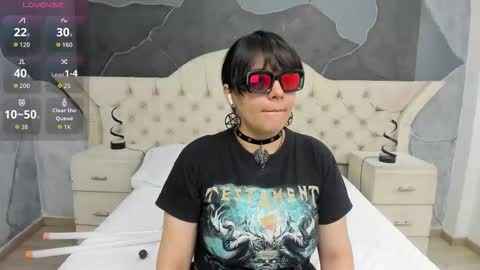 Snapshot of amberrgrey_ chatting on 09.14.25 Amber Grey online show from 09.14.25