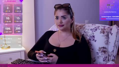 Amberseyes online show from 03.10.25