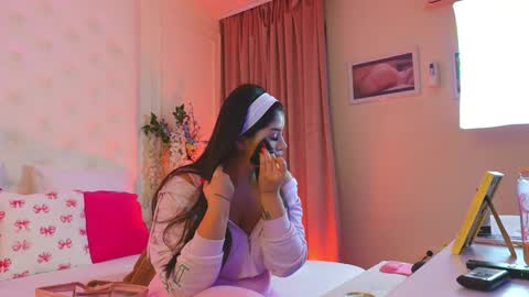 Amberseyes online show from 03.28.26