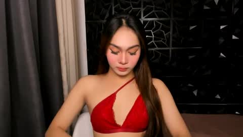 Snapshot of ambervixen69 chatting on 06.18.26 BIGCOCK AMBER online show from 06.18.26