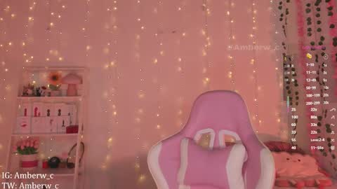 IG - TW Amberw c online show from 11.04.25