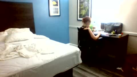 ambionce online show from 04.20.26