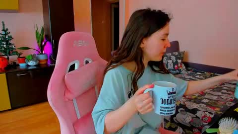 Snapshot of ameli_moon chatting on 04.26.26 Eileen online show from 04.26.26