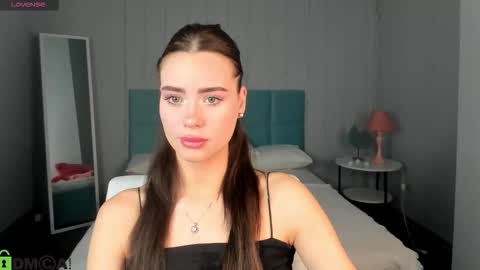 Snapshot of ameli_povilainn chatting on 01.18.26 Ameli online show from 01.18.26