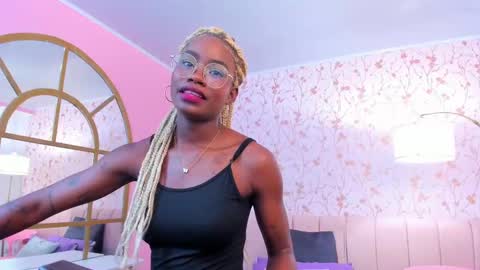 Amelia Adams online show from 10.13.25