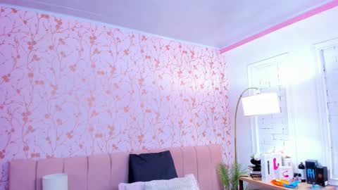 Amelia Adams online show from 11.24.25