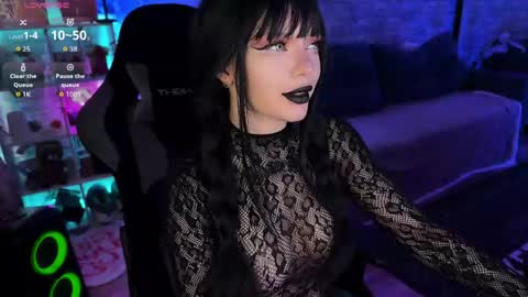 Amelia Aley  online show from 04.16.26