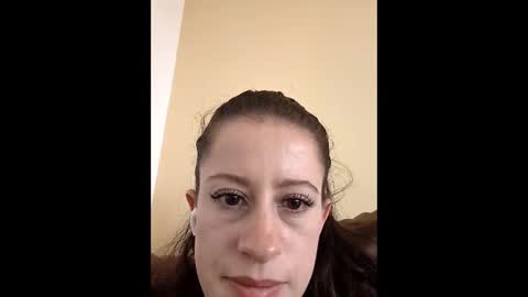 Snapshot of amelia_bella chatting on 04.02.26 amelia online show from 04.02.26