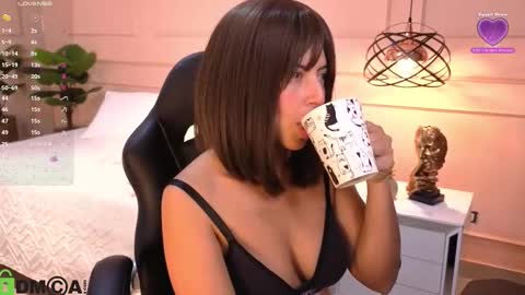 Snapshot of amelia_chillvibes chatting on 02.04.26 AMELIA online show from 02.04.26