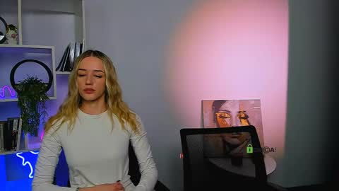 amelia lovely1 online show from 03.20.26