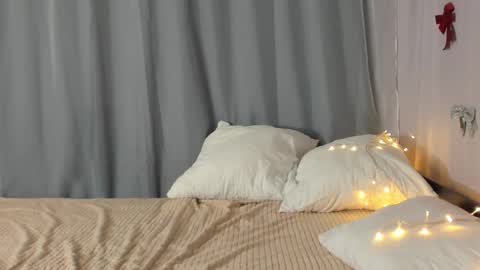 Anna online show from 10.29.25