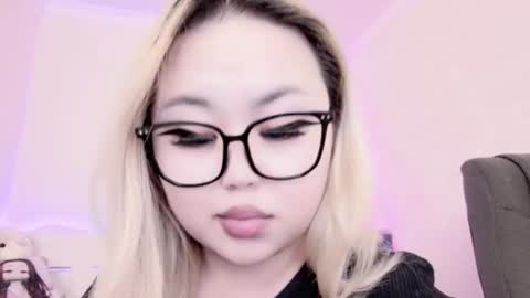 Amelia online show from 02.11.25