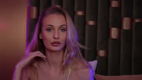 Amelia online show from 11.09.25