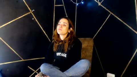 Snapshot of ameliacastro chatting on 04.09.26 Amalia Castro online show from 04.09.26