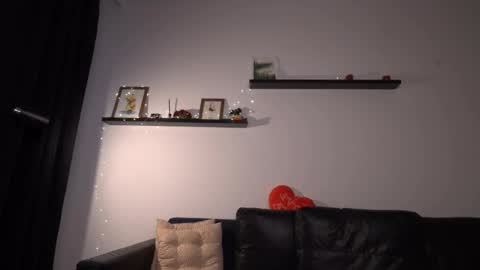 Amelia   online show from 02.15.26