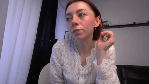 Amelia   online show from 04.12.26