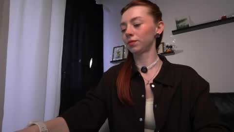 Snapshot of ameliamber0 chatting on 06.04.26 Amelia online show from 06.04.26