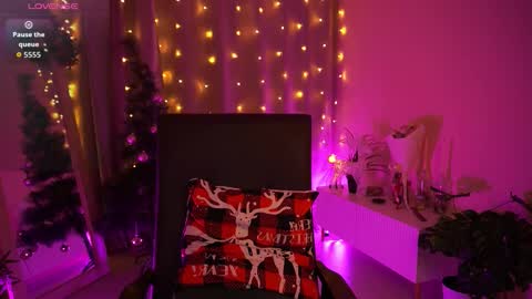  Amelia  online show from 12.23.25