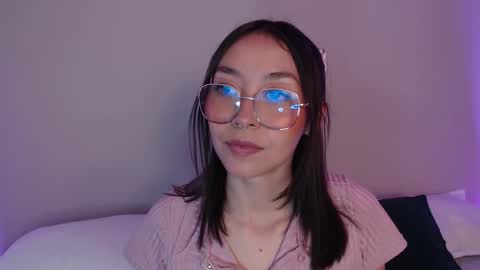 Snapshot of amelie_bss chatting on 02.10.25 Amelie online show from 02.10.25