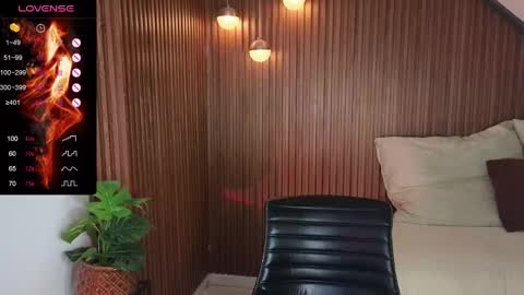 Isabella online show from 02.12.25