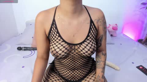 Amelie  online show from 01.16.25