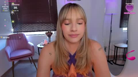Snapshot of ameliegraham chatting on 05.22.26 Amelie Graham online show from 05.22.26