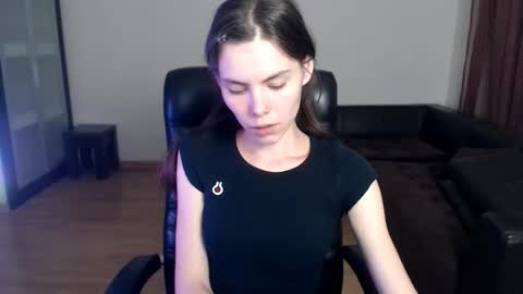 Snapshot of ameliereve chatting on 09.16.25 Amelie online show from 09.16.25