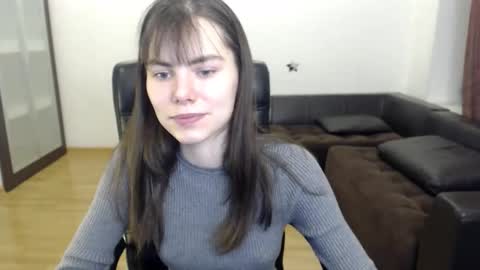 Snapshot of ameliereve chatting on 11.10.25 Amelie online show from 11.10.25