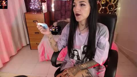 AMELIEROUS .. see you tomorrow  kisses online show from 12.17.24