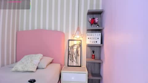 Victoria online show from 09.25.25