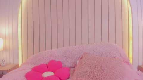 Amelia online show from 10.02.25