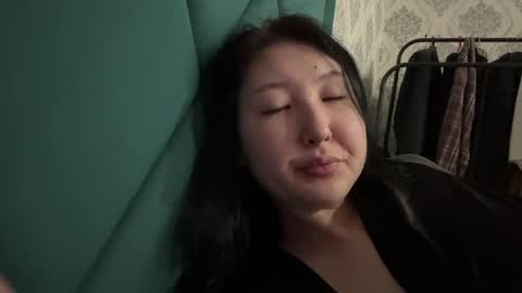 Snapshot of ameliya_kim chatting on 04.11.26 Ameliya online show from 04.11.26