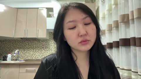 Snapshot of ameliya_kim chatting on 04.27.26 Ameliya online show from 04.27.26