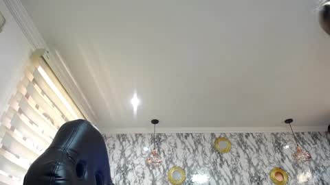 Amell Thomson online show from 01.22.25