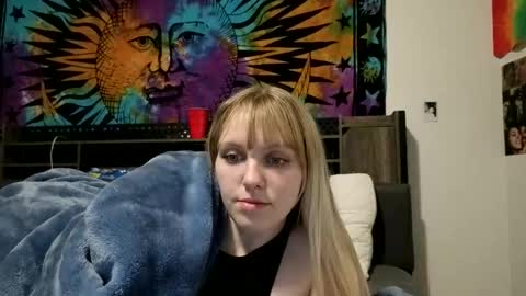 Snapshot of amethystmoon18 chatting on 03.06.26 amethystmoon18 online show from 03.06.26