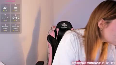 Hi-hi I am Kate welcome to my sexy room online show from 11.09.25