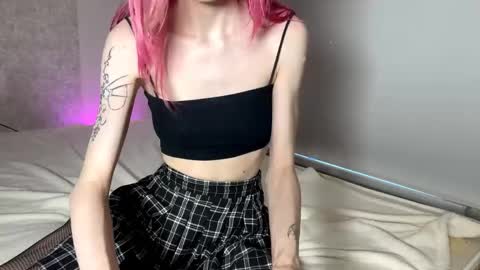 Snapshot of ami_tinn chatting on 05.18.26 Ami online show from 05.18.26