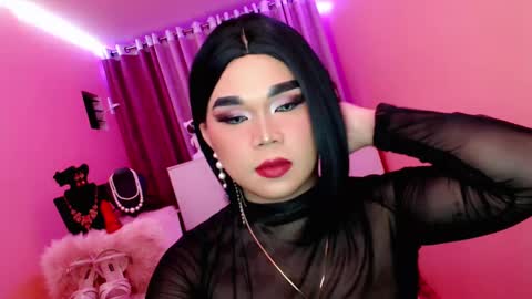 Snapshot of amiadoll chatting on 02.13.25 Queen Mireska online show from 02.13.25