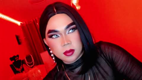 Snapshot of amiadoll chatting on 03.03.25 Queen Mireska online show from 03.03.25